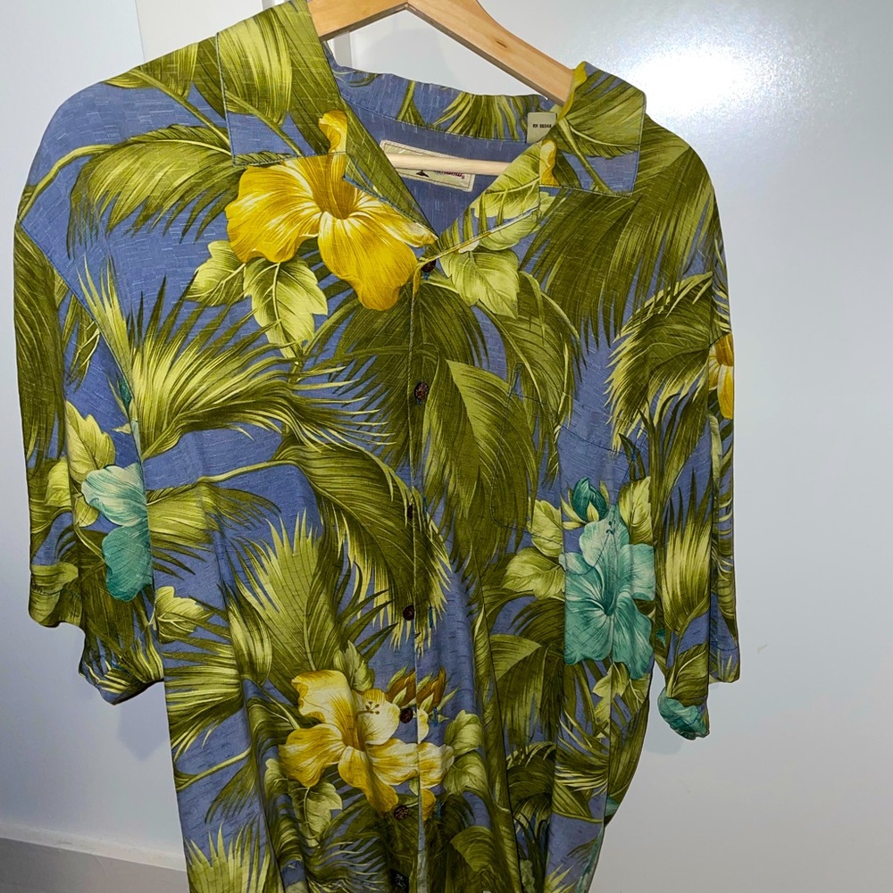 Tommy Bahama Silk Hawaiian Shirt Men’s L
